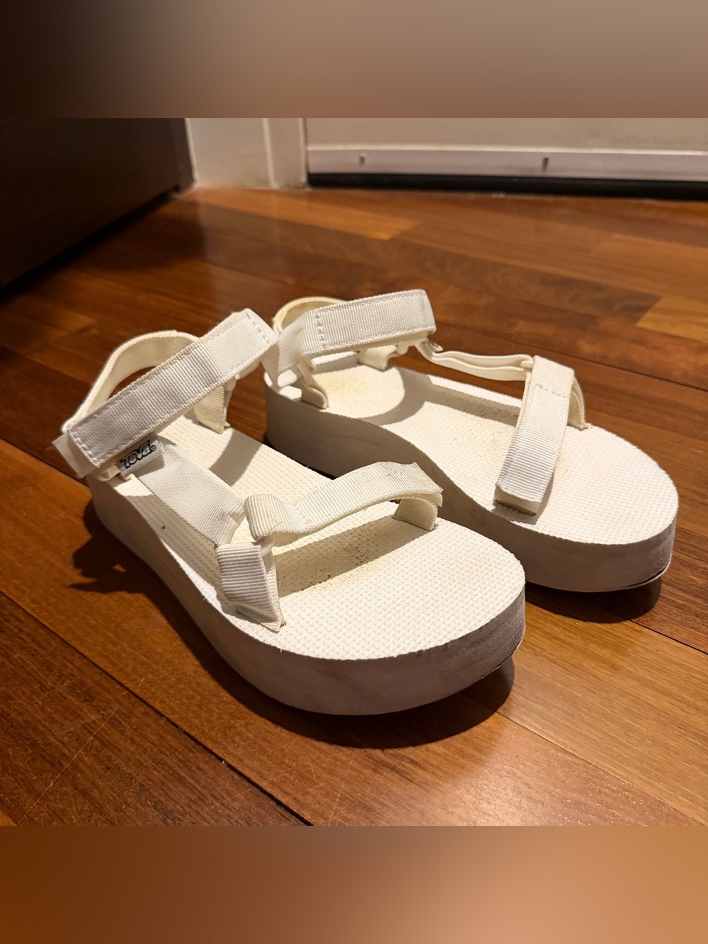 teva platform sandals in white | size 9